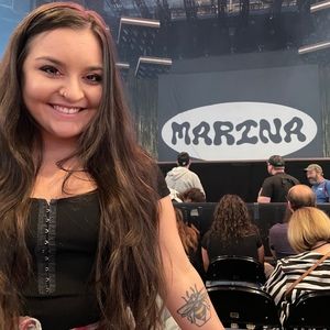 Meet your Posher, Rinaashh